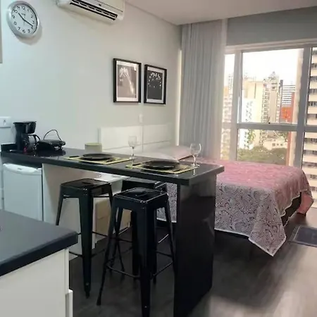 STUDIO - ao lado do batel-3